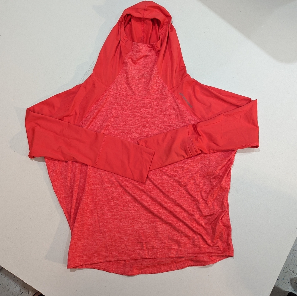 NWOT Brooks Running Top